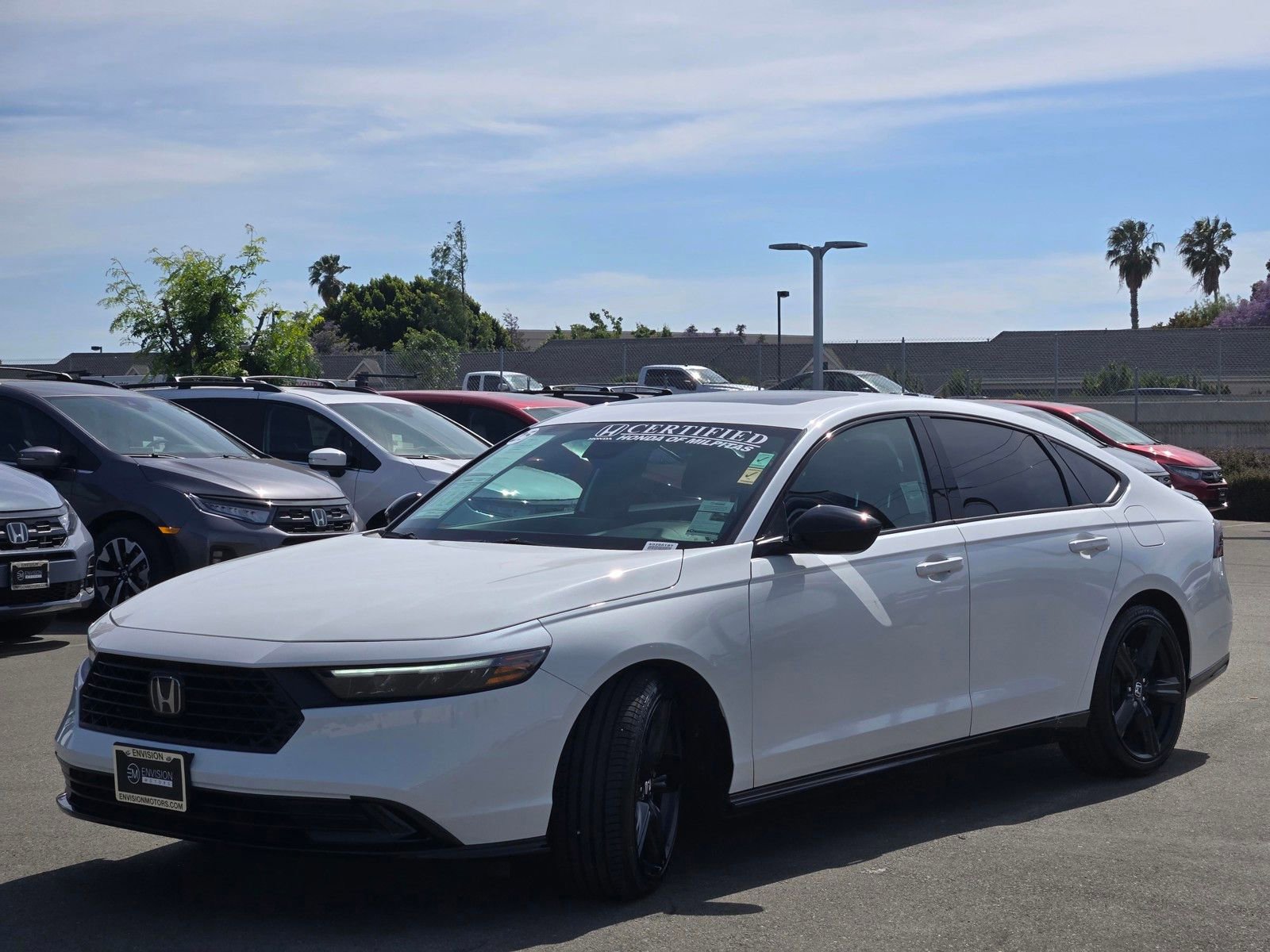 Used 2025 Honda Accord Sport image 3