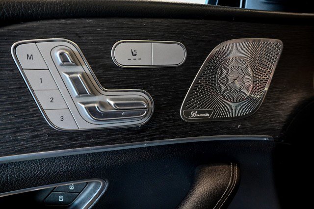 Used 2022 Mercedes-Benz GLE 350 4MATIC w/ Premium Package image 47