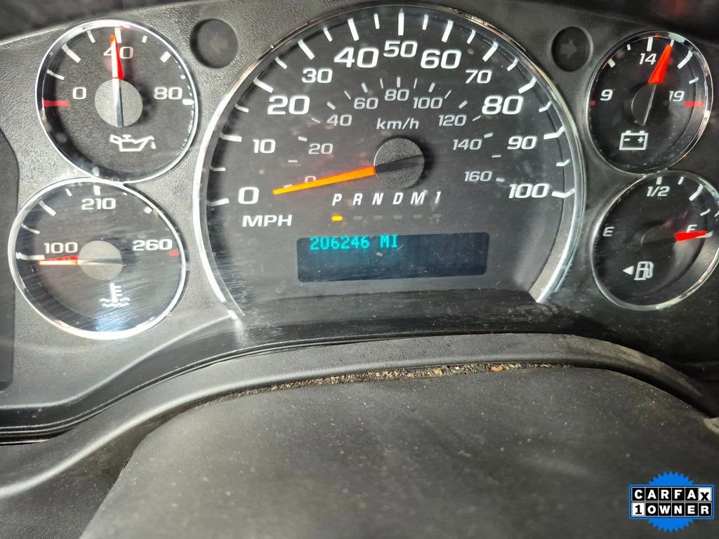 Used 2015 Chevrolet Express 2500 RWD image 17