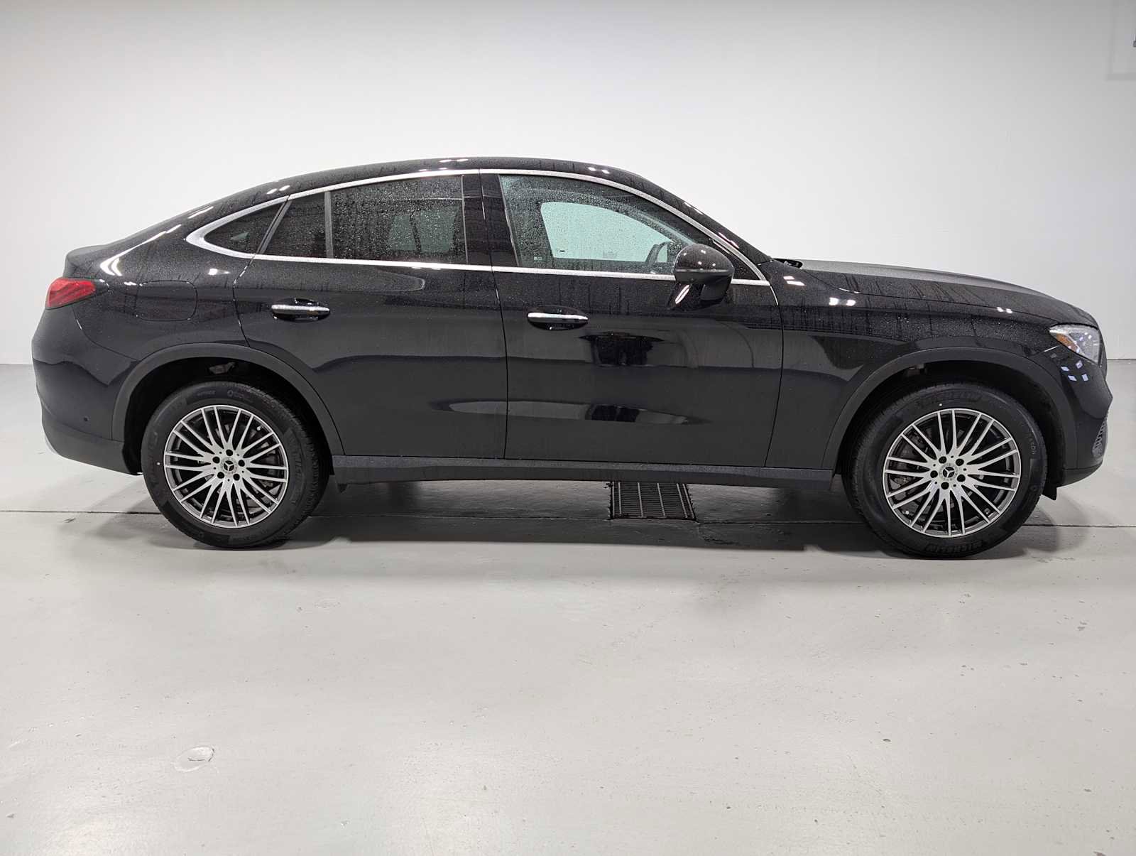 Certified 2025 Mercedes-Benz GLC 300 GLC 300 image 7