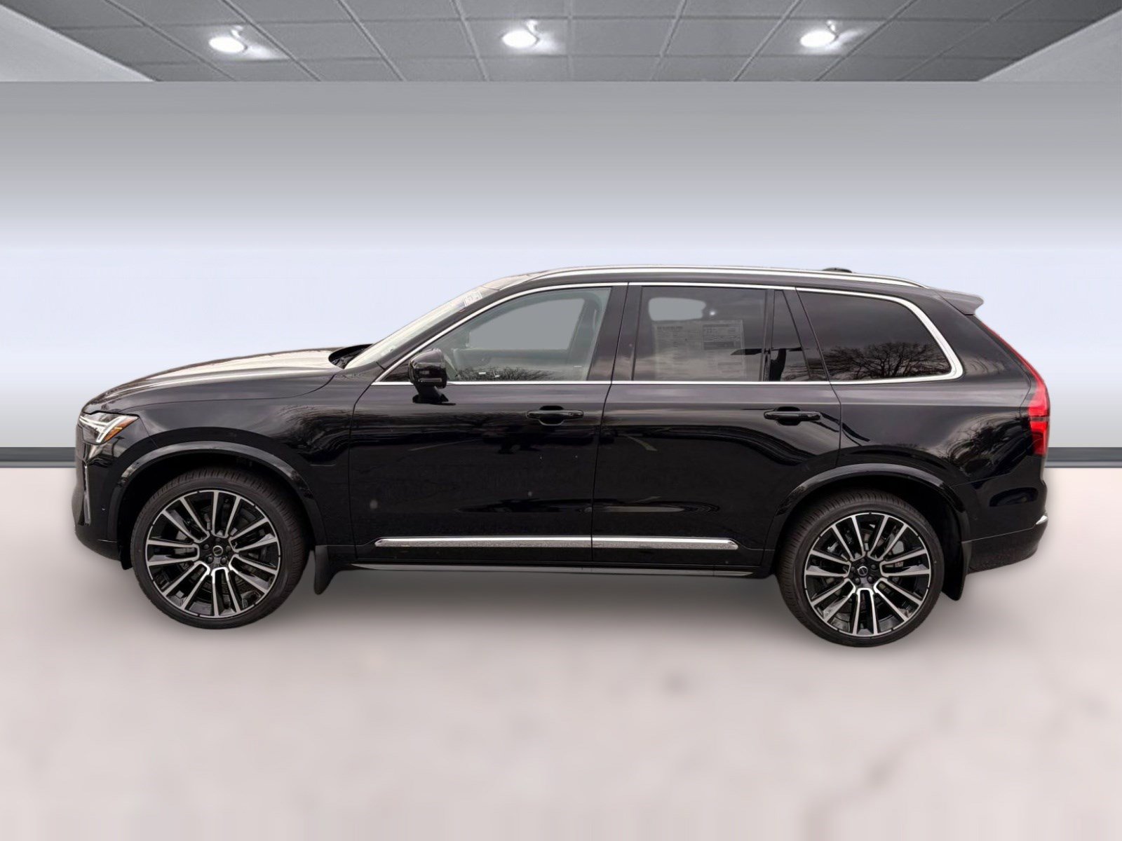 New 2026 Volvo XC90 B6 Ultra w/ Protection Package image 2