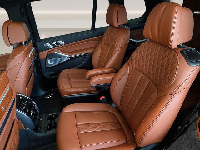 New 2026 BMW ALPINA XB7 AWD/4WD image 14