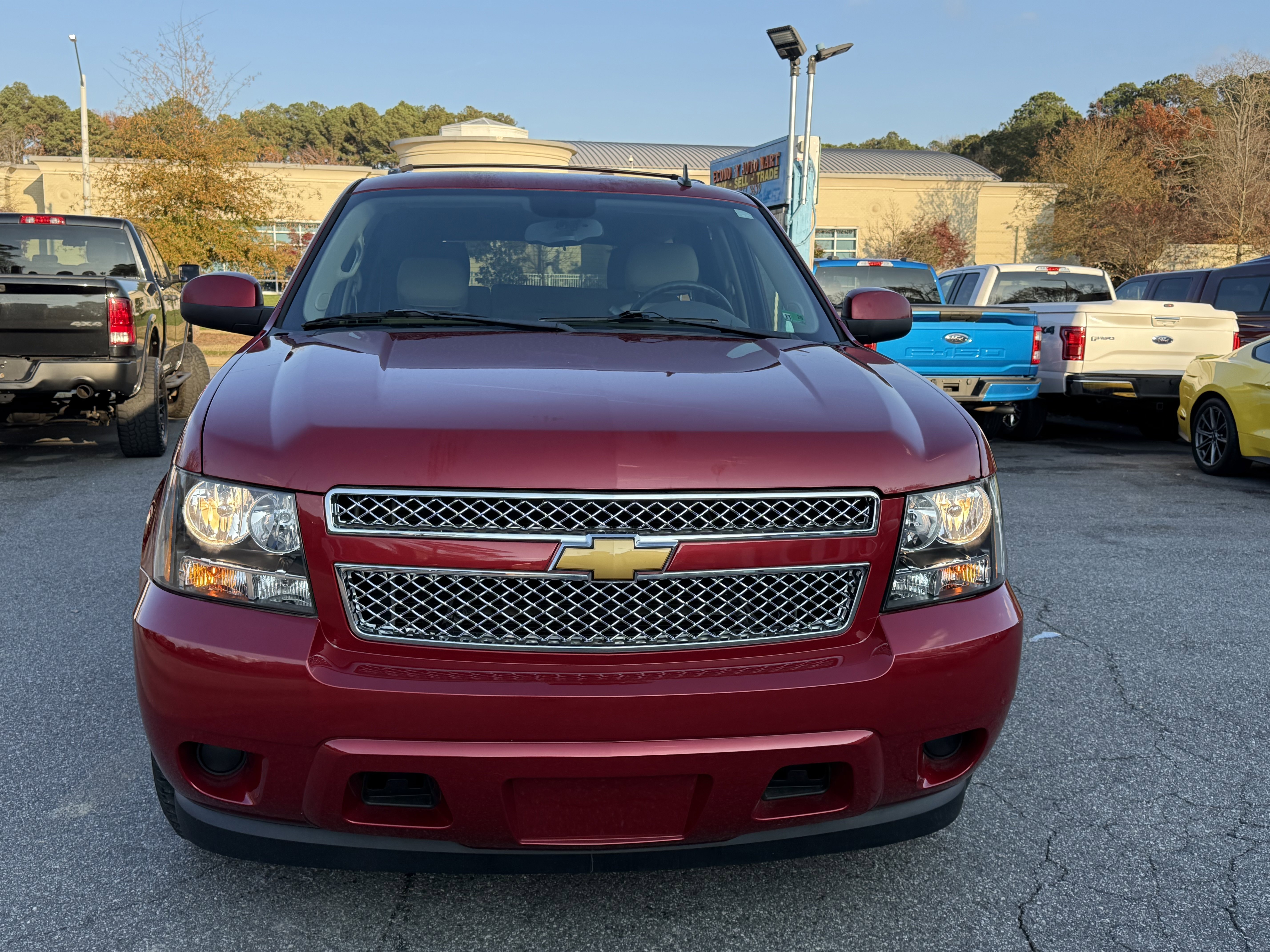 Used 2012 Chevrolet Tahoe LS image 3