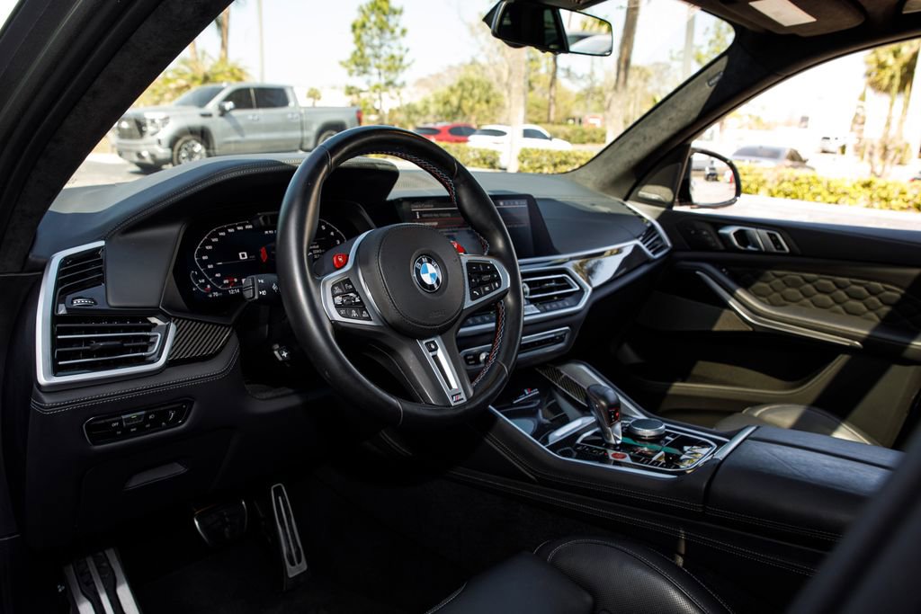 Used 2022 BMW X5 M w/ Competition Package 2 image 25