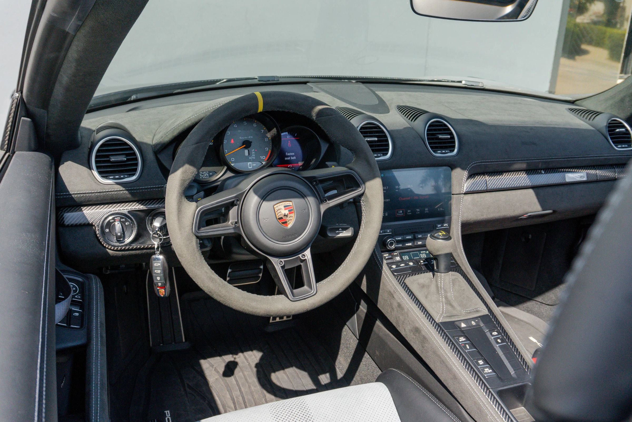 Used 2025 Porsche 718 Boxster Spyder RS RWD image 68