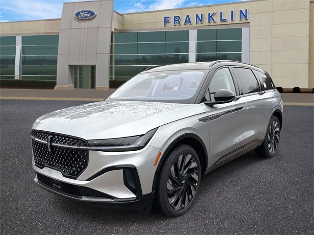 New 2026 Lincoln Nautilus Reserve w/ Jet Appearance Package image 3