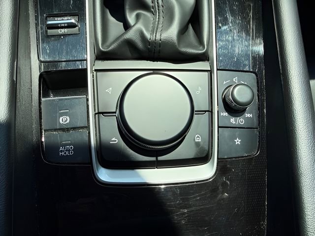Used 2024 MAZDA MAZDA3 s FWD image 25