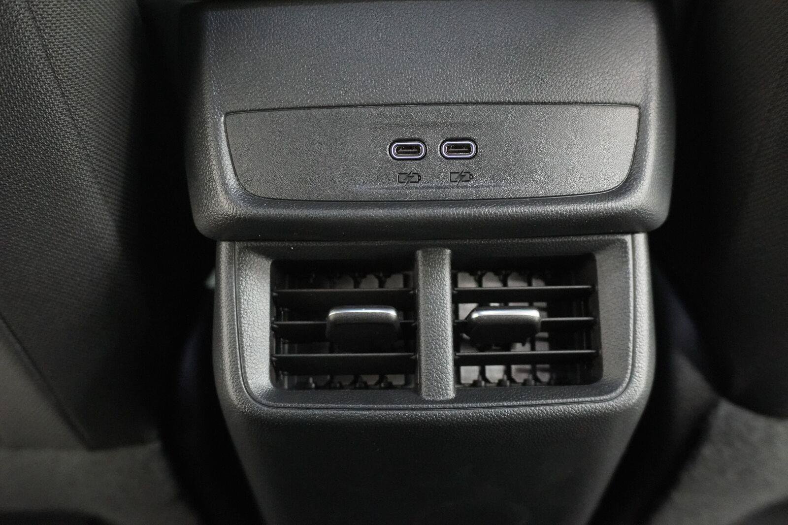 New 2027 Chevrolet Equinox LT w/ Safety and Technology Package FWD image 31
