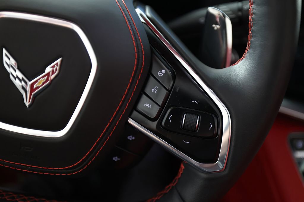 Used 2024 Chevrolet Corvette Stingray Premium Conv w/ Z51 Performance Package RWD image 22
