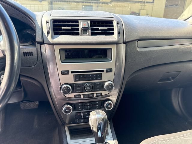 Used 2011 Ford Fusion SEL w/ 301A Rapid Spec Order Code FWD image 21