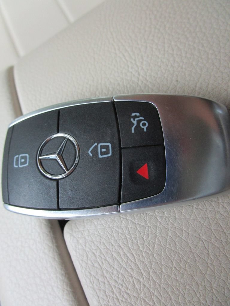 Used 2021 Mercedes-Benz GLE 350 image 48