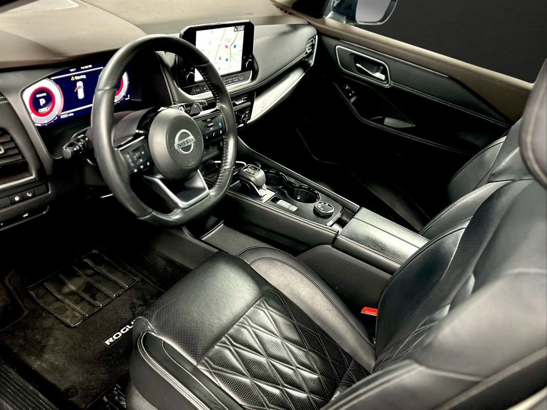 Used 2021 Nissan Rogue Platinum image 13