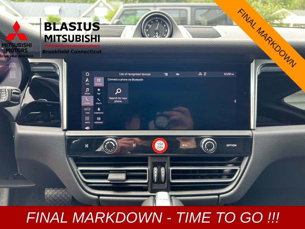 Used 2022 Porsche Macan image 80