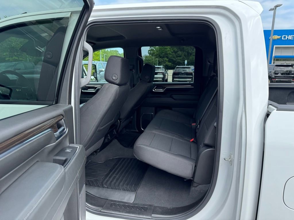 Used 2024 Chevrolet Silverado 2500 LT image 18