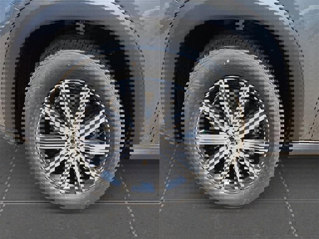 New 2025 Mercedes-Benz GLE 450e 4MATIC image 11