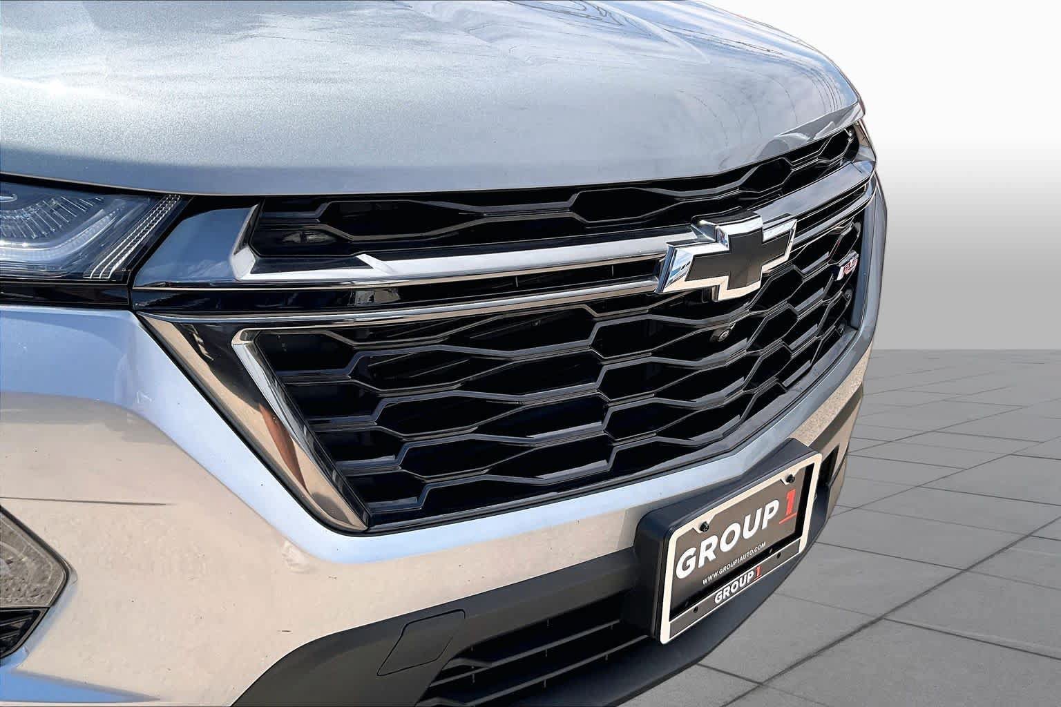 Used 2023 Chevrolet Traverse RS w/ LPO, Floor Liner Package FWD image 29