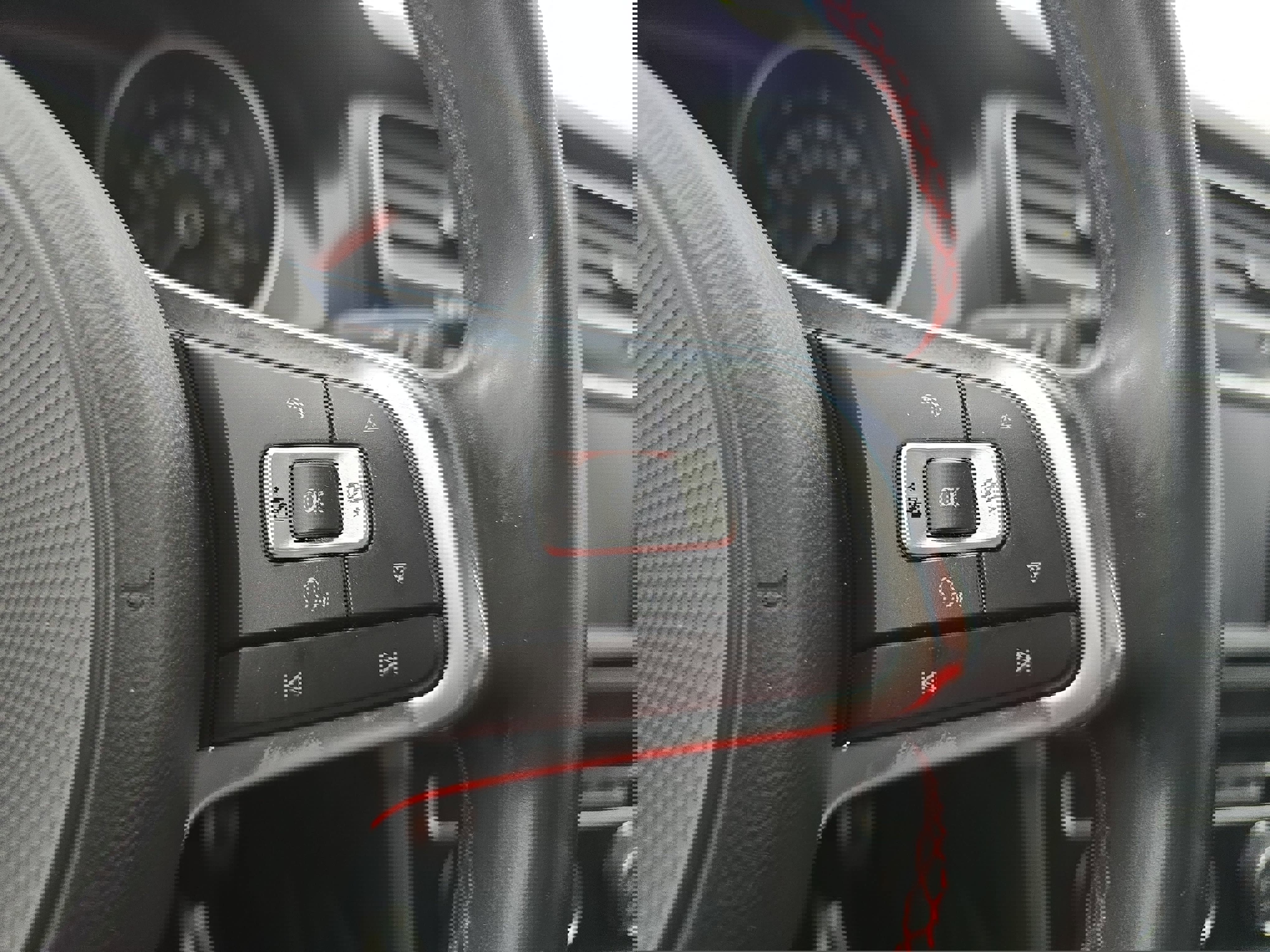 Used 2017 Volkswagen GTI SE FWD image 17