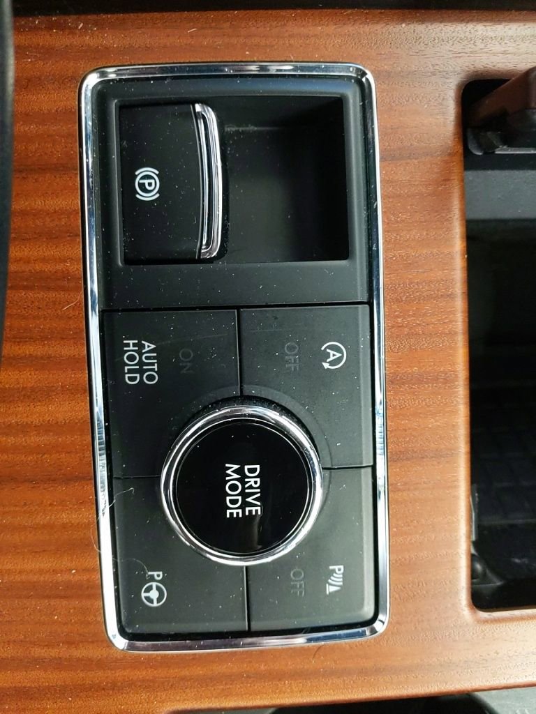 Used 2021 Lincoln Navigator Reserve AWD/4WD image 26