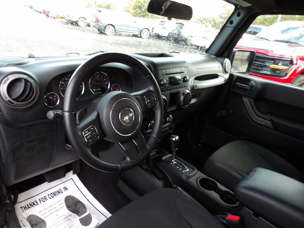 Used 2017 Jeep Wrangler Unlimited Sport w/ Connectivity Group image 10