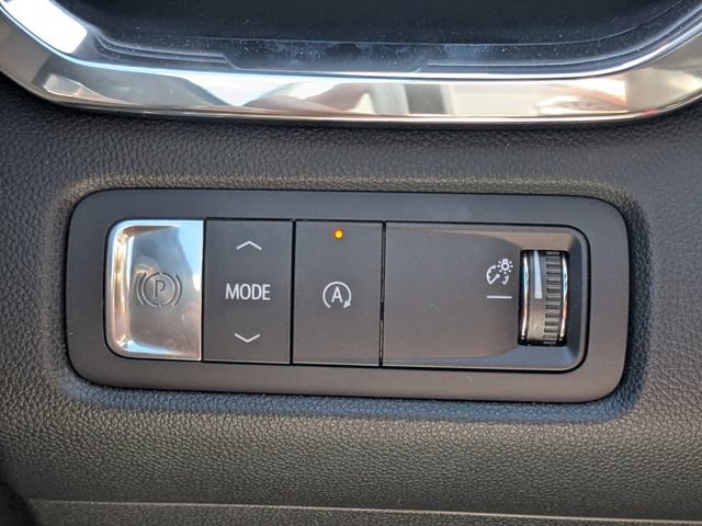 New 2025 GMC Acadia Elevation FWD image 16