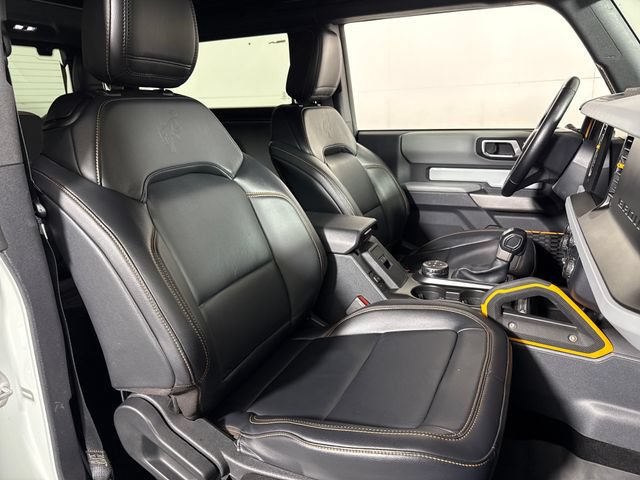 Used 2023 Ford Bronco Badlands w/ Sasquatch Package AWD/4WD image 14