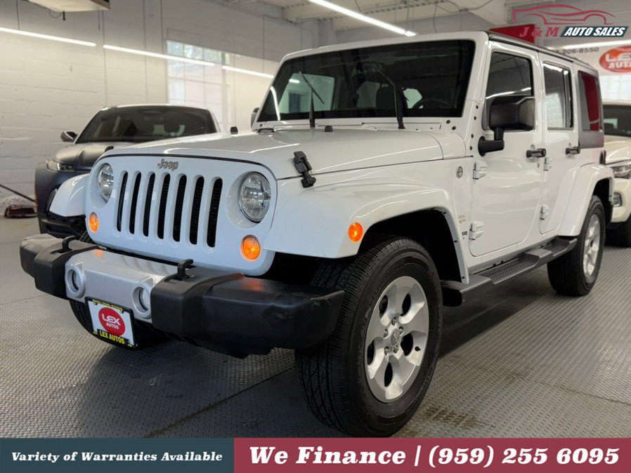 Used 2015 Jeep Wrangler Unlimited Sahara w/ Dual Top Group AWD/4WD image 2