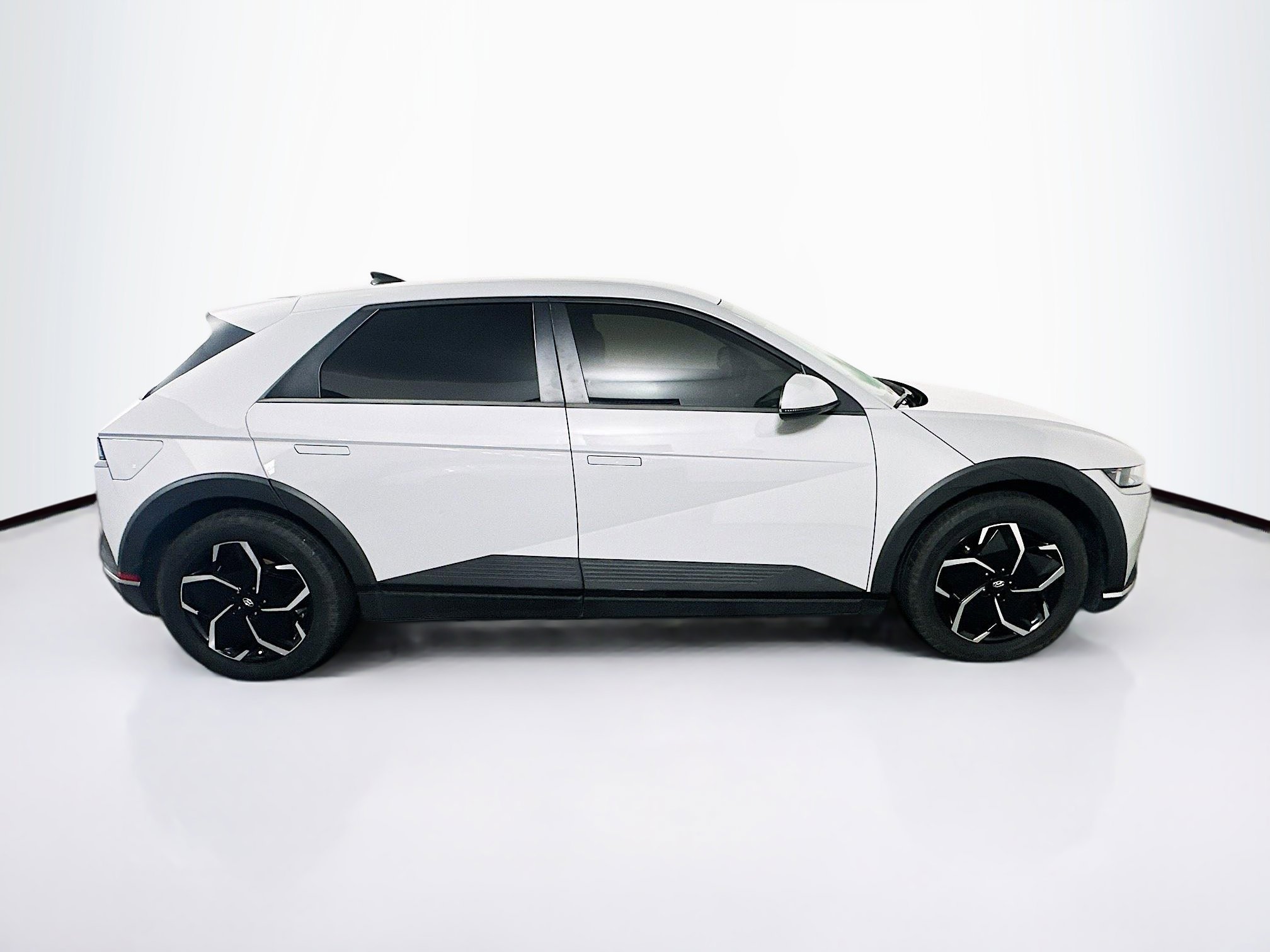 Used 2024 Hyundai Ioniq 5 SEL RWD image 10