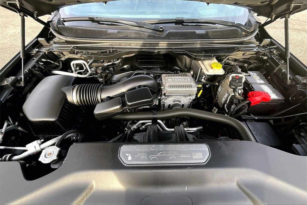 Used 2022 Jeep Wagoneer Series III w/ Convenience Group I image 26