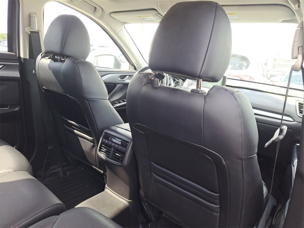 Used 2018 MAZDA CX-9 Touring w/ Touring Premium Package image 24