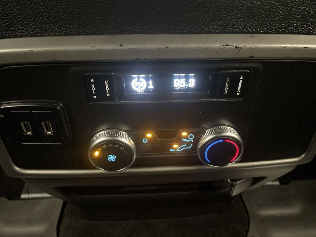 Used 2018 Ford Expedition Max XLT w/ Equipment Group 201A image 14