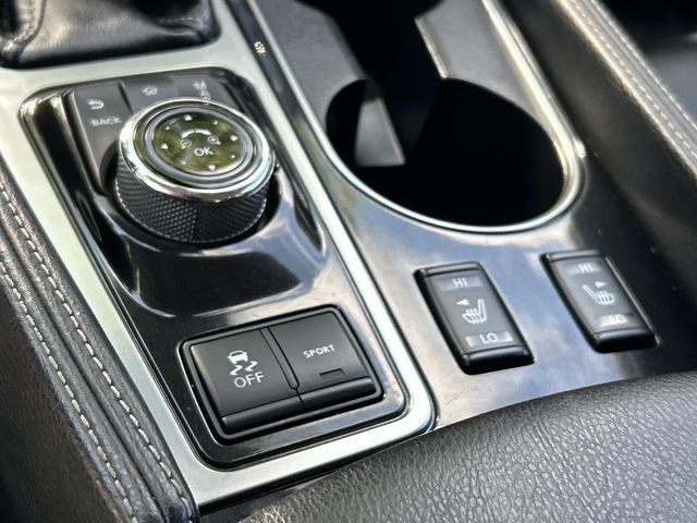 Used 2023 Nissan Maxima SL FWD image 28