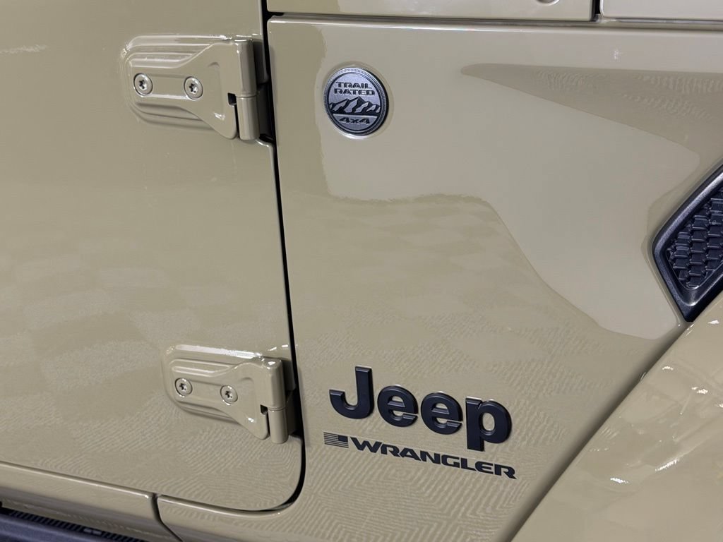 Certified 2026 Jeep Wrangler Unlimited Sahara AWD/4WD image 12