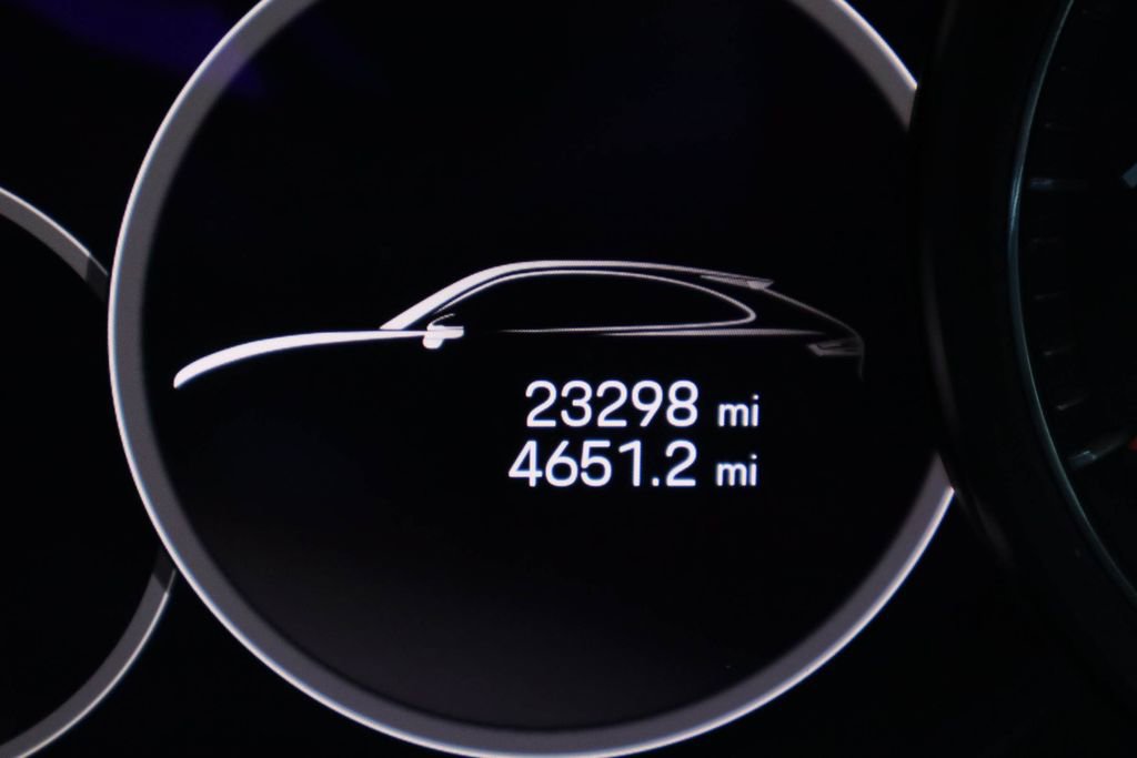 Used 2023 Porsche Cayenne GTS image 14