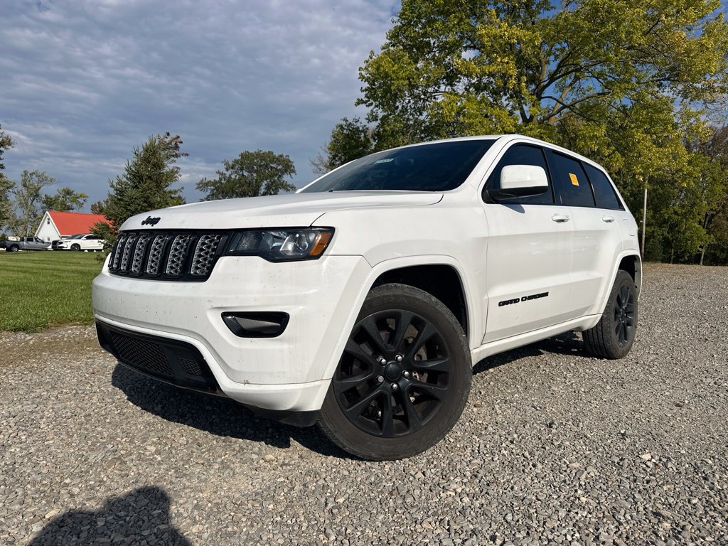Used 2018 Jeep Grand Cherokee Altitude