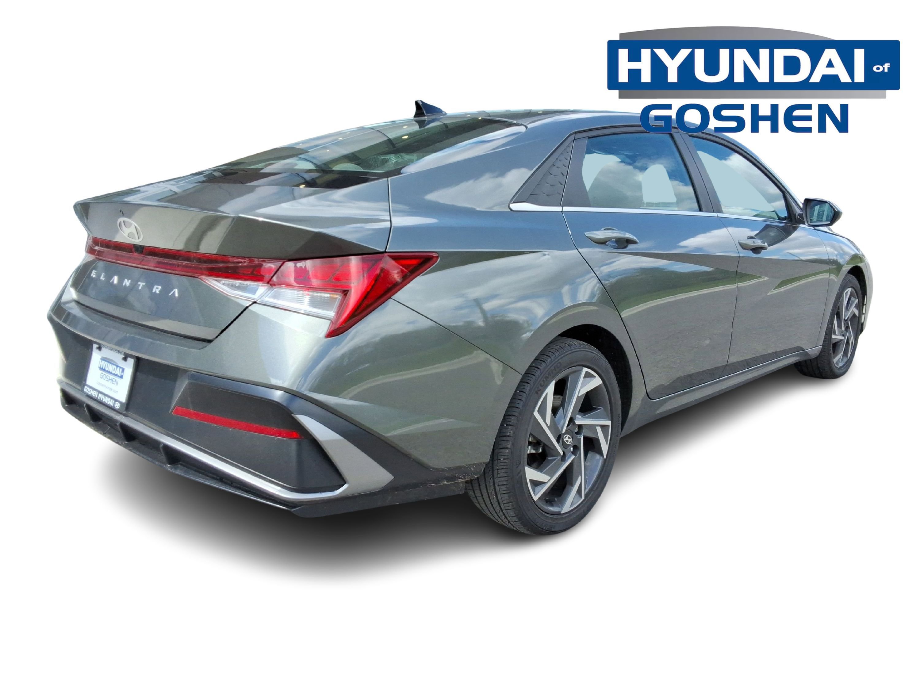 Used 2025 Hyundai Elantra SEL FWD image 9