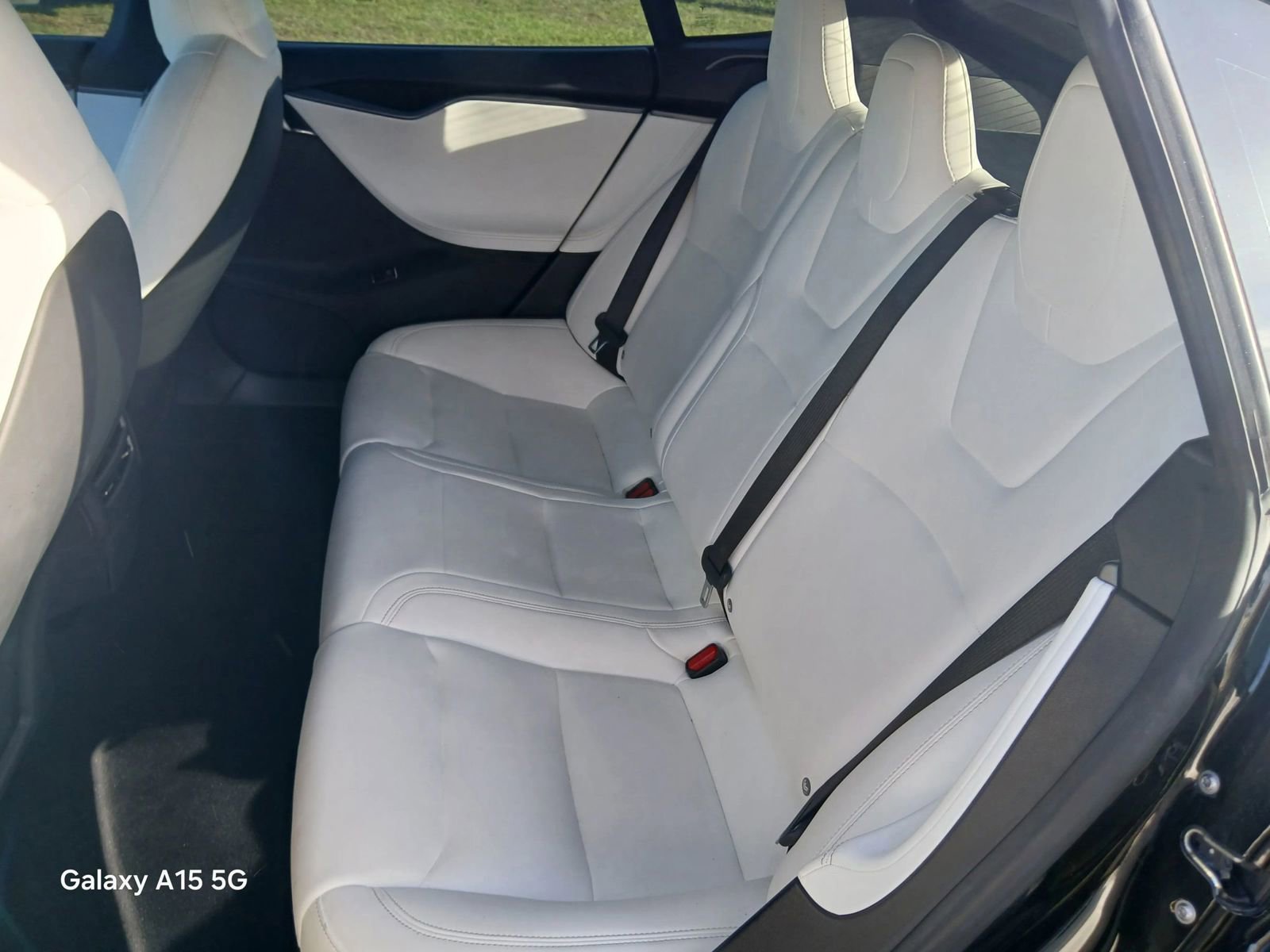 Used 2020 Tesla Model S Long Range Plus image 13