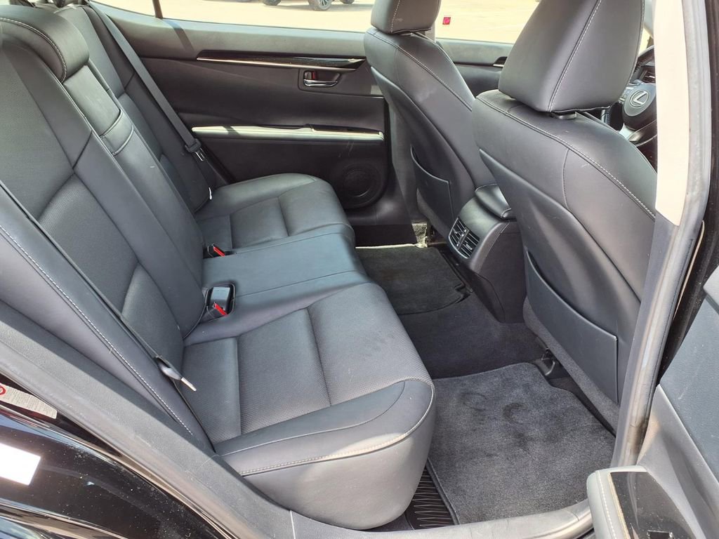 Used 2016 Lexus ES 350 w/ Accessory Package 2 FWD image 16