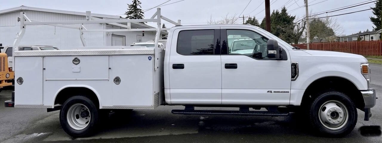 Used 2021 Ford F350 XLT image 1