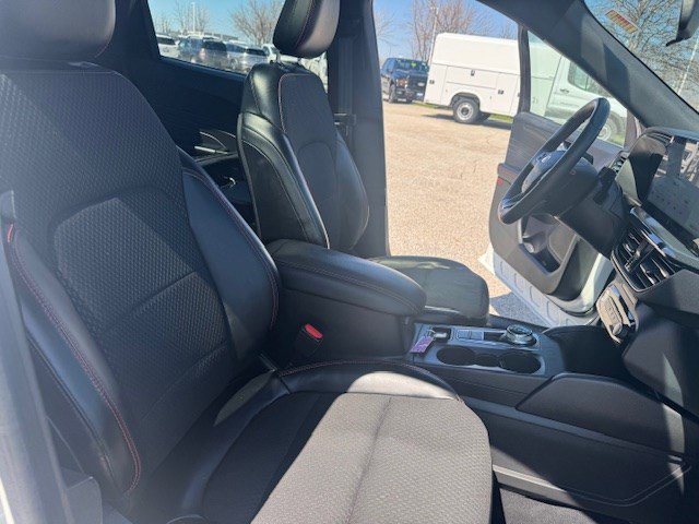 Used 2023 Ford Escape ST-Line w/ Tech Pack #1 AWD/4WD image 36