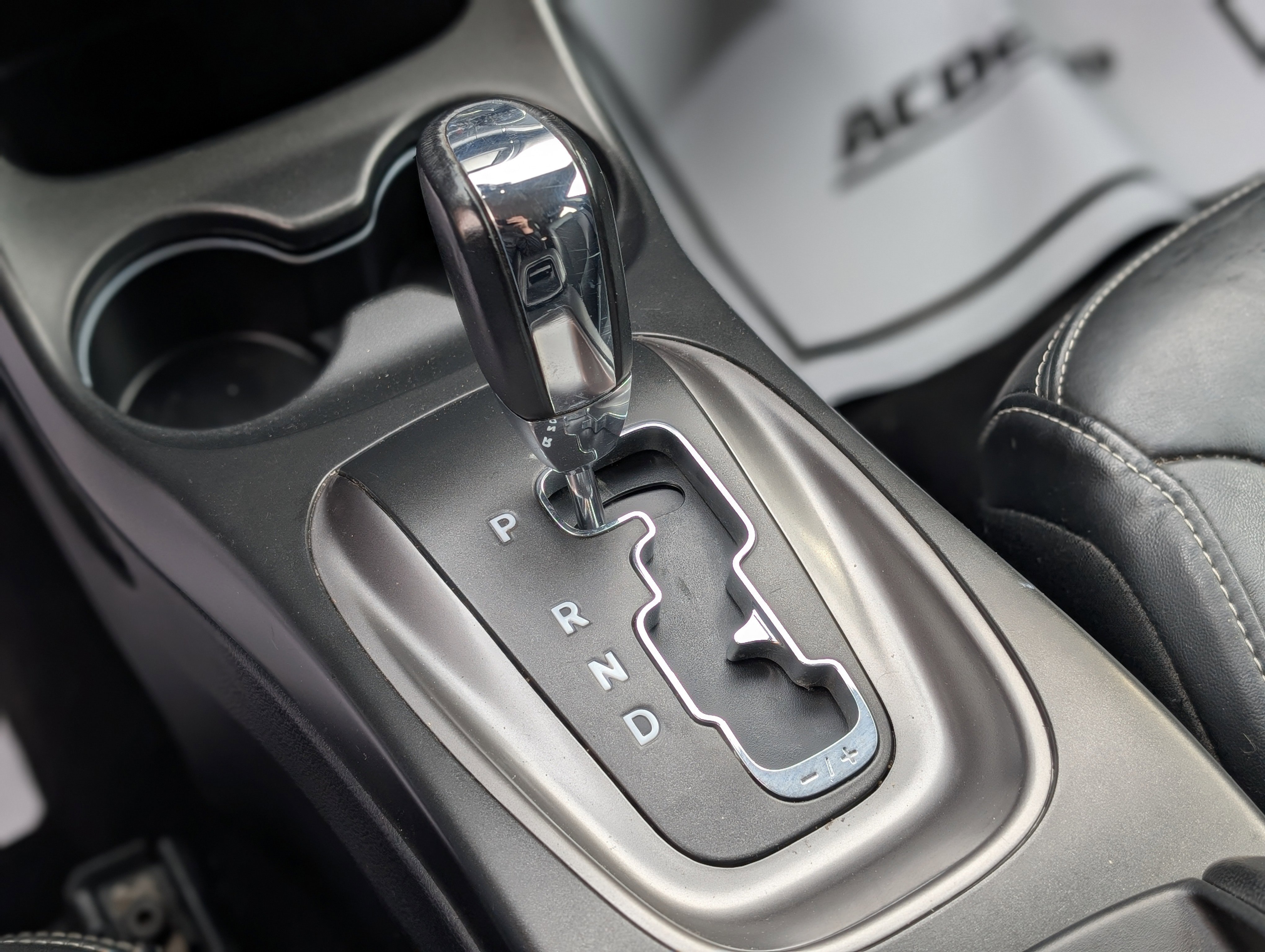 Used 2019 Dodge Journey Crossroad image 4