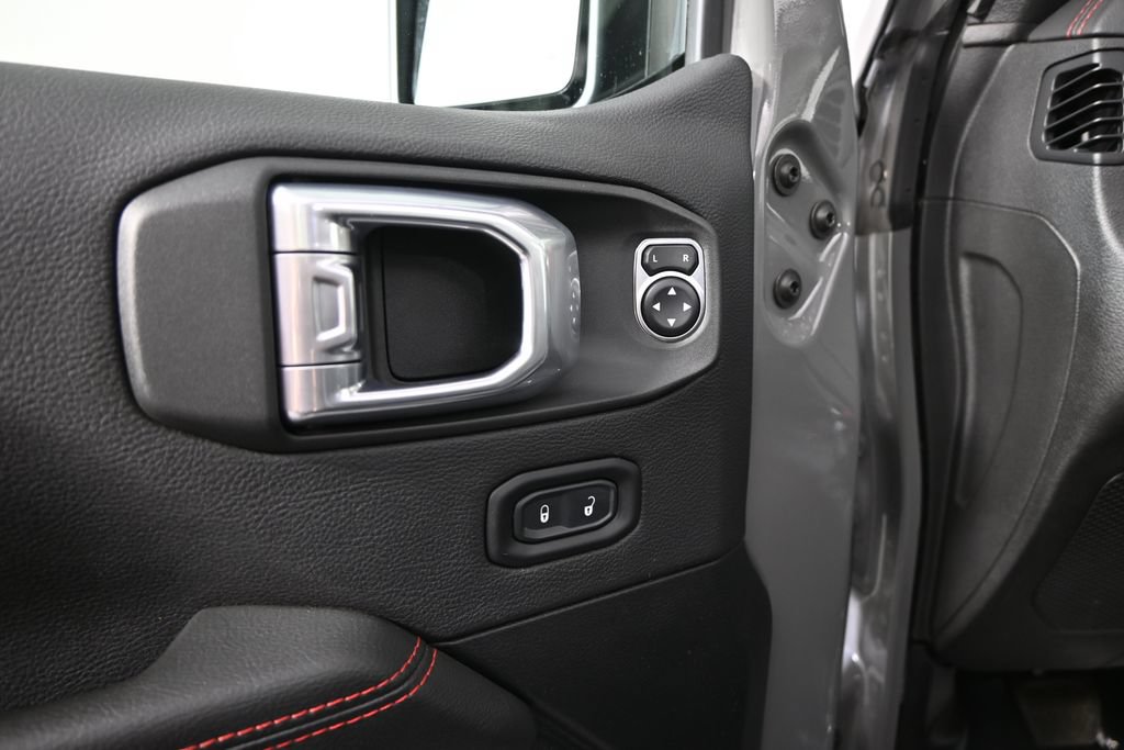 Used 2021 Jeep Wrangler Unlimited Rubicon AWD/4WD image 20