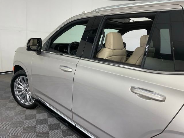 Certified 2023 Cadillac Escalade Premium Luxury w/ Performance Package image 35