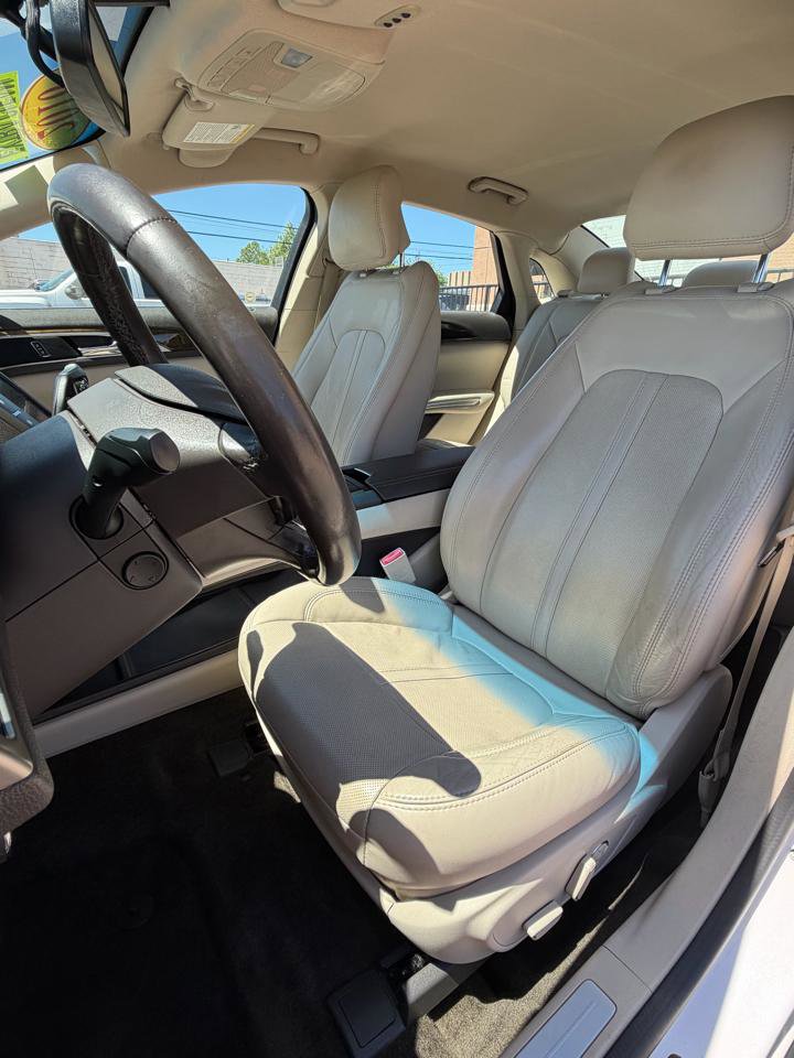 Used 2016 Lincoln MKZ Hybrid w/ Equipment Group 600A Reserve FWD image 10