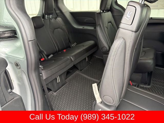 New 2026 Chrysler Voyager LX FWD image 31