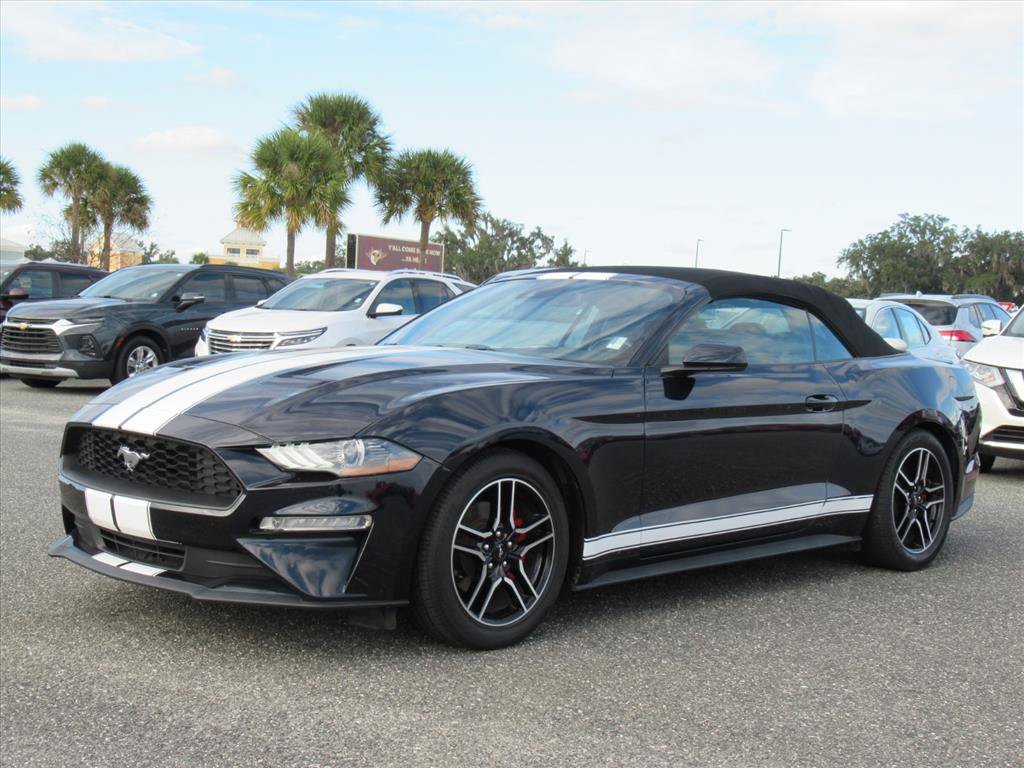 Used 2021 Ford Mustang Premium image 3