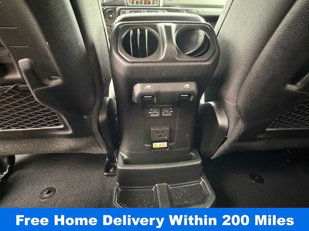 Used 2023 Jeep Wrangler Unlimited Rubicon 4xe image 31