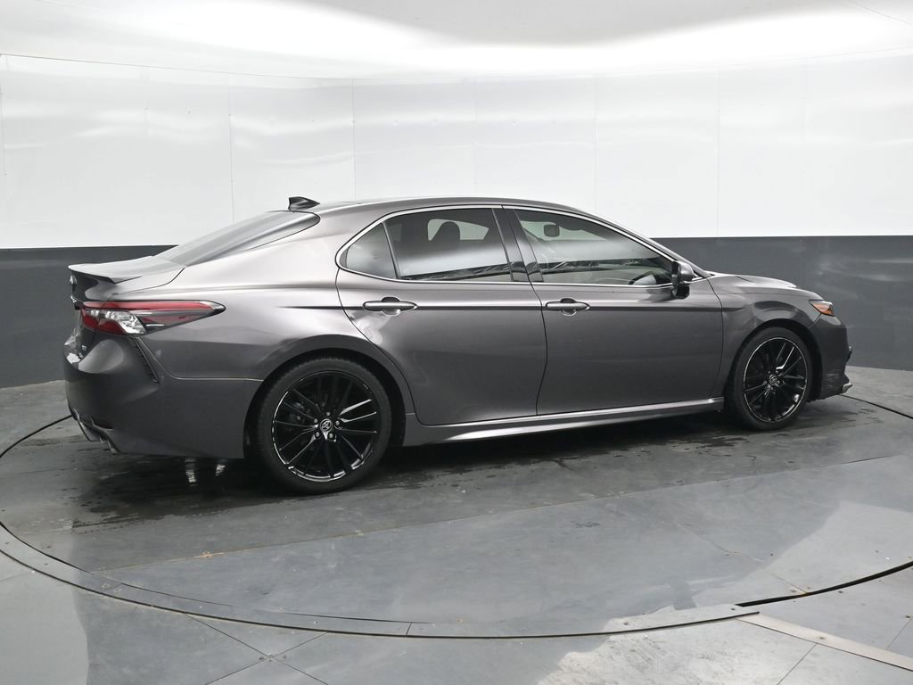 Used 2021 Toyota Camry XSE FWD image 4