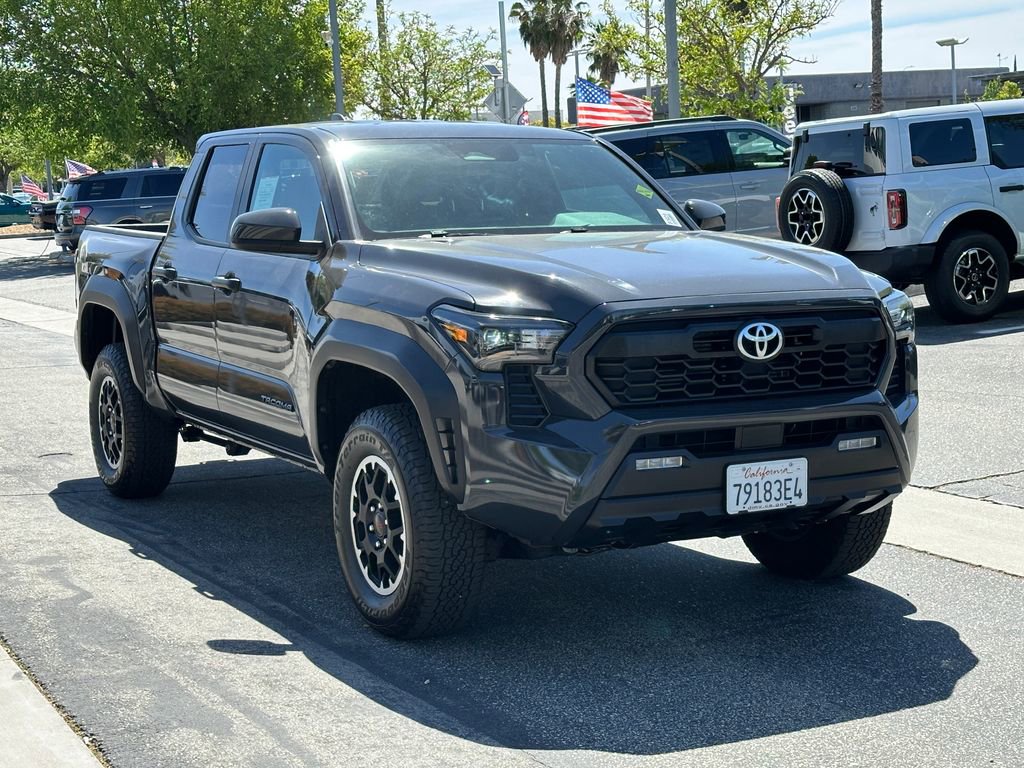 Used 2025 Toyota Tacoma TRD Off-Road AWD/4WD image 10