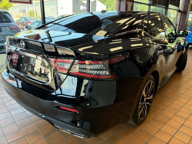 Used 2021 Nissan Maxima 3.5 SV w/ Floor Mat Group FWD image 10