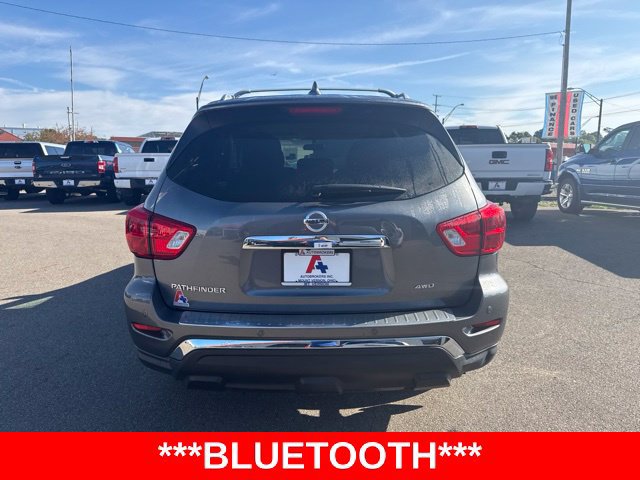 Used 2020 Nissan Pathfinder S AWD/4WD image 3